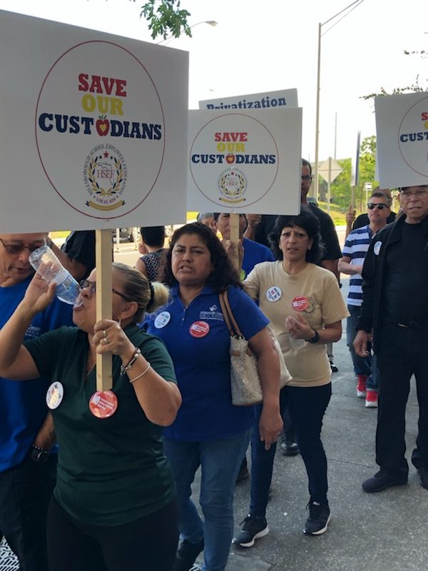 Hillsborough School Employees Federation (HSEF)